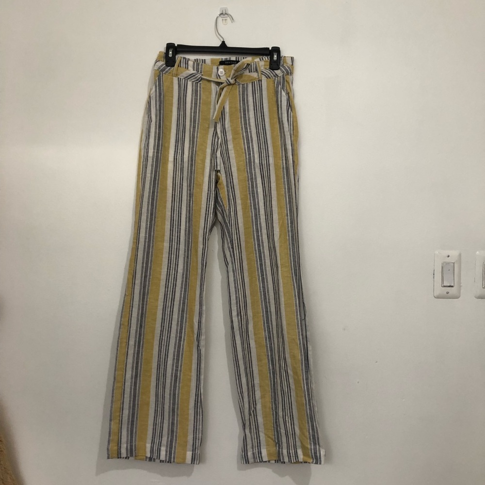 Linen Flared Pants! - Picture 2 of 7